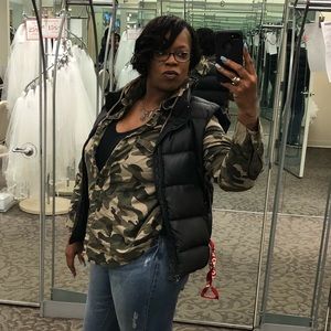 Meet your Posher, Erica